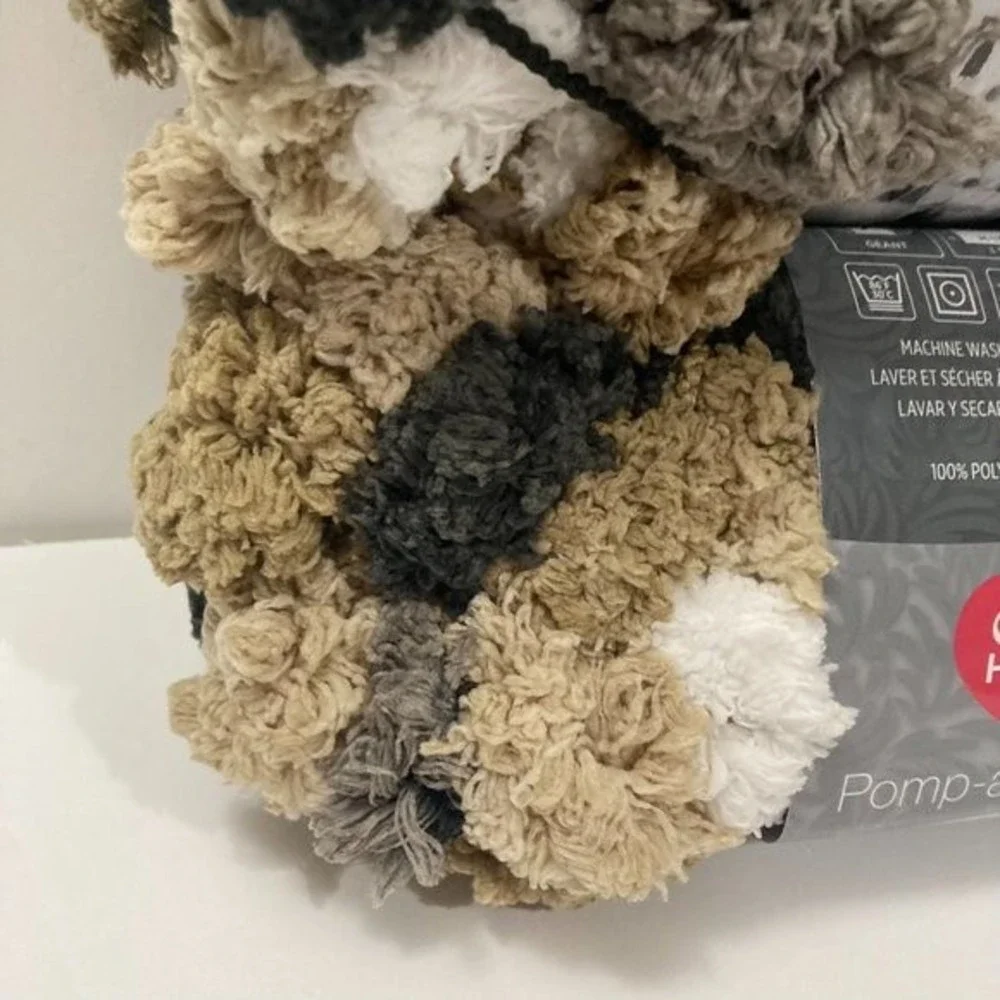 Red Heart Pomp A Doodle Jumbo Yarn Granite Pom Pom Brown Black White
